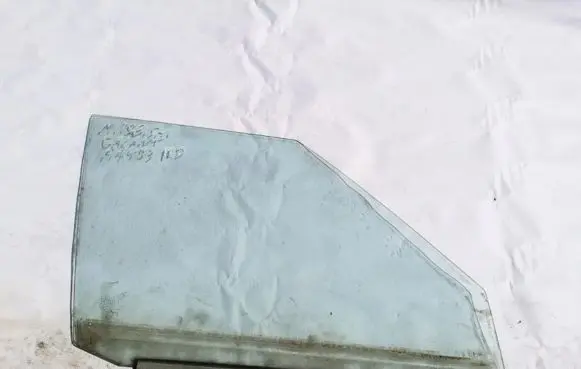 Mitsubishi Galant Eterna Front door window glass four-door