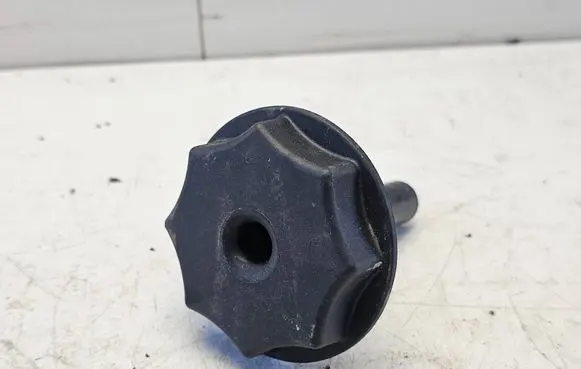 Audi A4 S4 B9 Spare wheel bolt 8W9863695A