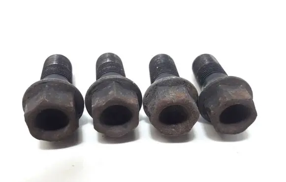 Mini One - Cooper Coupe R56 Nuts/bolts 