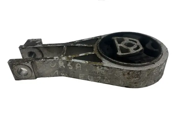 Opel Corsa D Gearbox mount 55703436 633374661