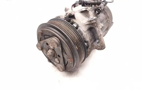 Opel Insignia A Air conditioning (A/C) compressor (pump) 22861236 P22861236