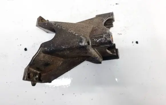 Peugeot 307 Engine mounting bracket 9638770480