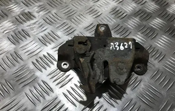 Mitsubishi Carisma Engine bonnet/hood lock/catch