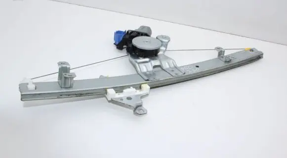 Nissan Leaf II (ZE1) Front door electric window regulator 