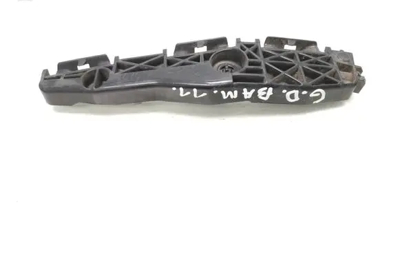 Toyota RAV 4 (XA30) Rear bumper mounting bracket 