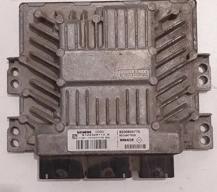 Renault Megane II Engine control unit/module S122326113A 8200804775 8200807626