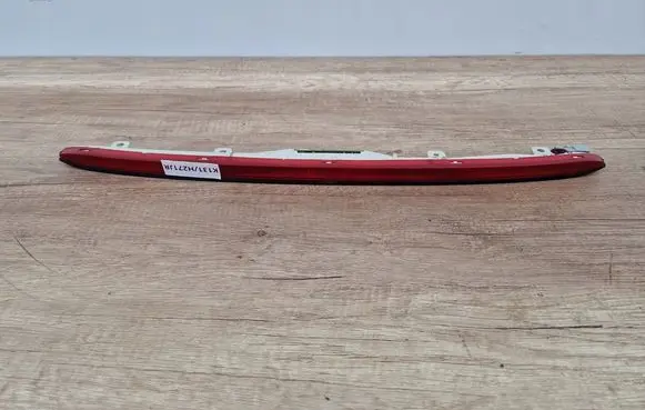 Honda Civic Third/center stoplight E205055LUX