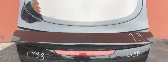 Audi TT TTS Mk2 Truck tailgate 