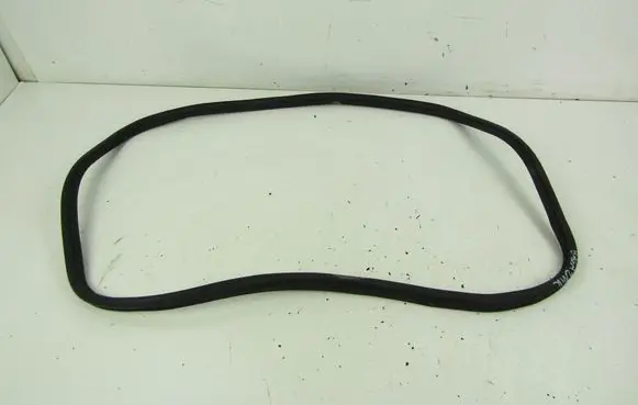 Audi A4 S4 B6 8E 8H Trunk rubber seal (body) 