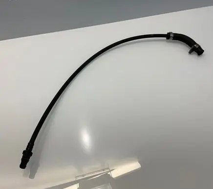 Mercedes-Benz E W211 Engine coolant pipe/hose