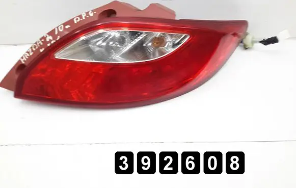 Mazda 2 Rear/tail lights p5776r