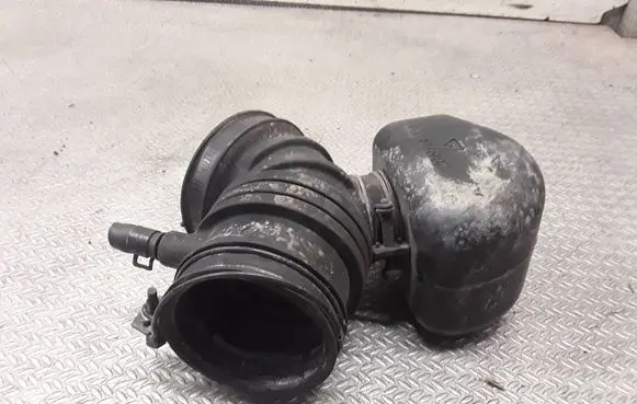 KIA Opirus Air intake duct part 281913F000
