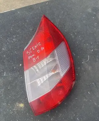 Renault Scenic II - Grand scenic II Rear/tail lights 2SK0086590275 8200127702 8200127702E