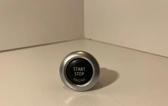 Engine start stop button switch