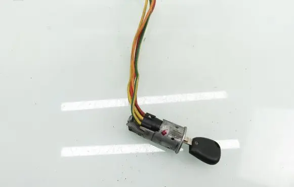 Renault Scenic I Ignition lock 