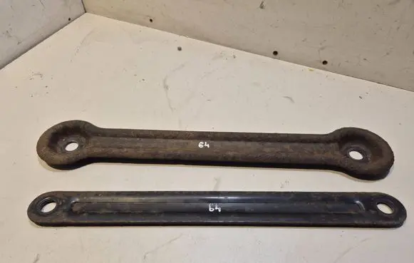 KIA Sportage Rear upper control arm/wishbone