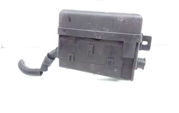 KIA Sorento Fuse module 0K53A67BX1 368604X000