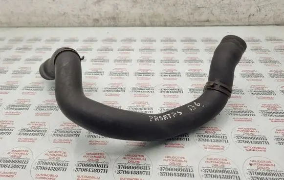 Volkswagen PASSAT B6 Engine coolant pipe/hose 3C0122101R