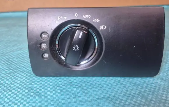 Mercedes-Benz ML W164 Light switch A1645453004 04016450
