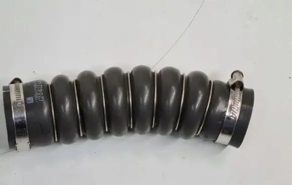 Opel Antara Engine coolant pipe/hose