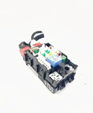 Peugeot 308 Fuse module 9665492680