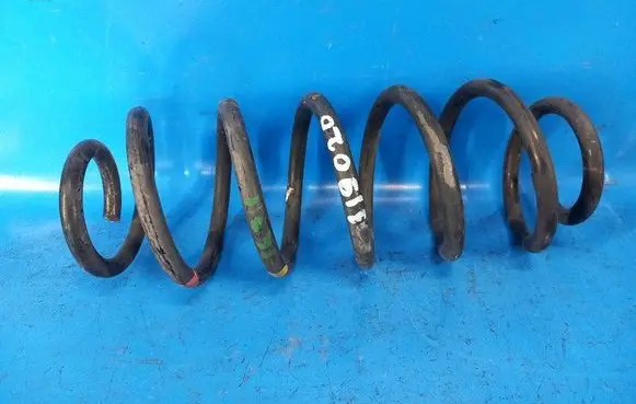 Toyota Prius (XW30) Rear coil spring 4823147140