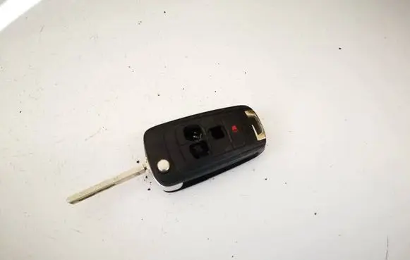 Chevrolet Cruze Ignition key/card 