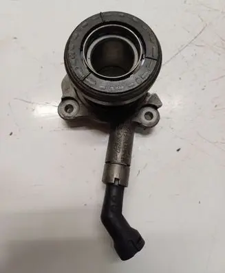 Clutch slave cylinder