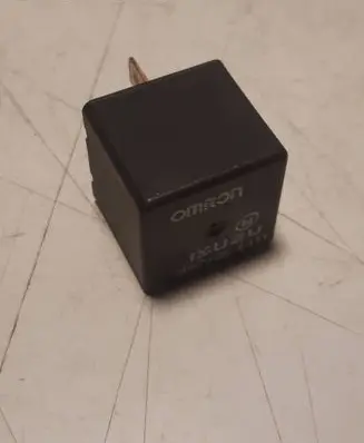 Coolant fan relay