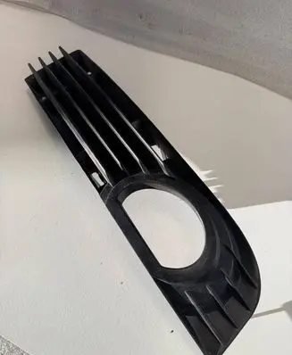 Audi A8 S8 D3 4E Front bumper lower grill 4E0807682AD