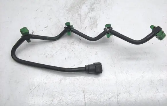 Volvo S60 Fuel return line/hose 