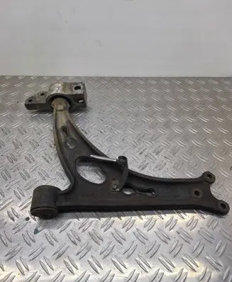 Volkswagen Golf V Front lower control arm/wishbone 1K0407153G