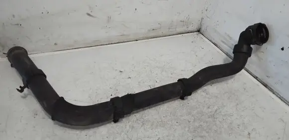Land Rover Range Rover Evoque L538 Engine coolant pipe/hose S4000256