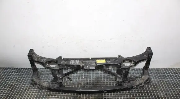 Land Rover Discovery 3 - LR3 Radiator support slam panel
