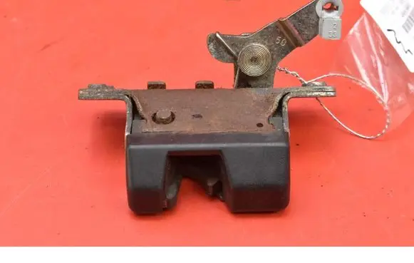 Opel Zafira A Tailgate/trunk/boot lock/catch/latch 