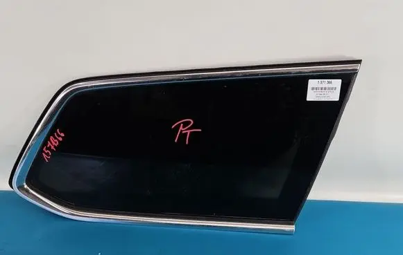Volkswagen PASSAT B8 Rear side window IMPRK1571366