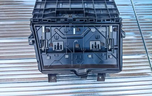 BMW 3 G20 G21 Glove box central console 6806792