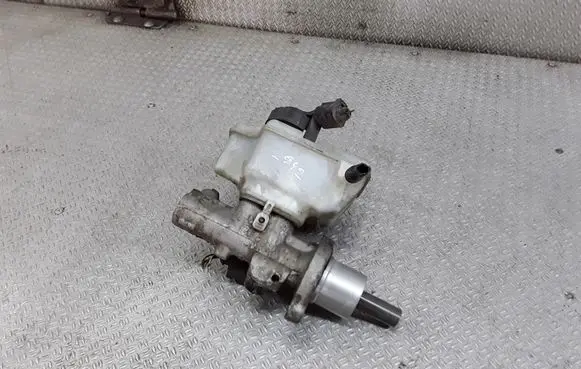 Volkswagen Caddy Master brake cylinder 1K1611301D