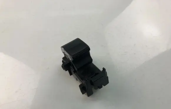 Toyota Camry Other switches/knobs/shifts 8292H4D