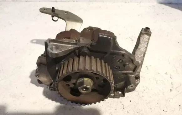 Mazda 3 I Fuel injection high pressure pump 0445010089