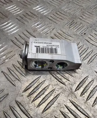 Air conditioning (A/C) expansion valve