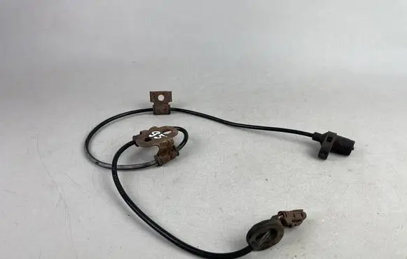 Subaru Legacy ABS brake wheel speed sensor 27540AE030