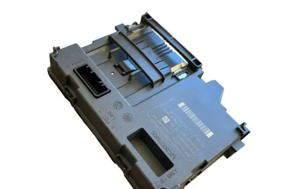 Renault Clio IV Other control units/modules 285908541r s180151008d a2c84331501