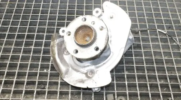 BMW i3 Front wheel hub