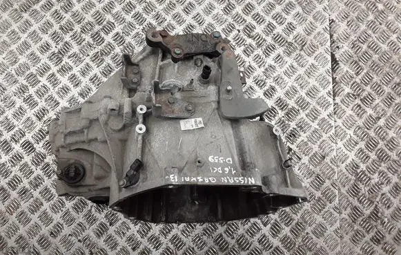 Nissan Qashqai Manual 6 speed gearbox BB60D