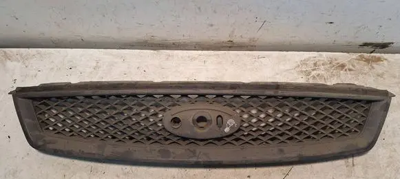 Ford Focus Front grill 4M518C436A