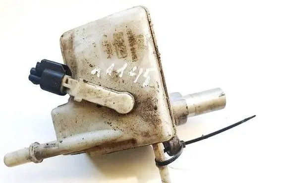 Ford Grand C-MAX Master brake cylinder DV612140G