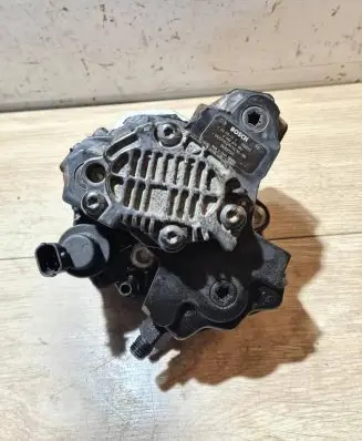 Volvo S80 Fuel injection high pressure pump 8689590 058915 0445010043