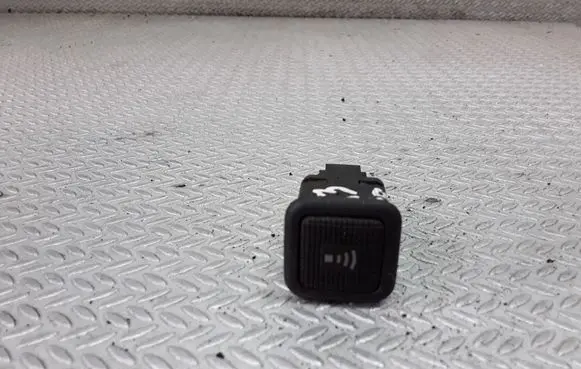Audi A8 S8 D2 4D Alarm switch 8L0962109