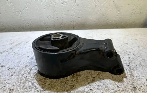 Opel Insignia A Engine mount bracket 13248630